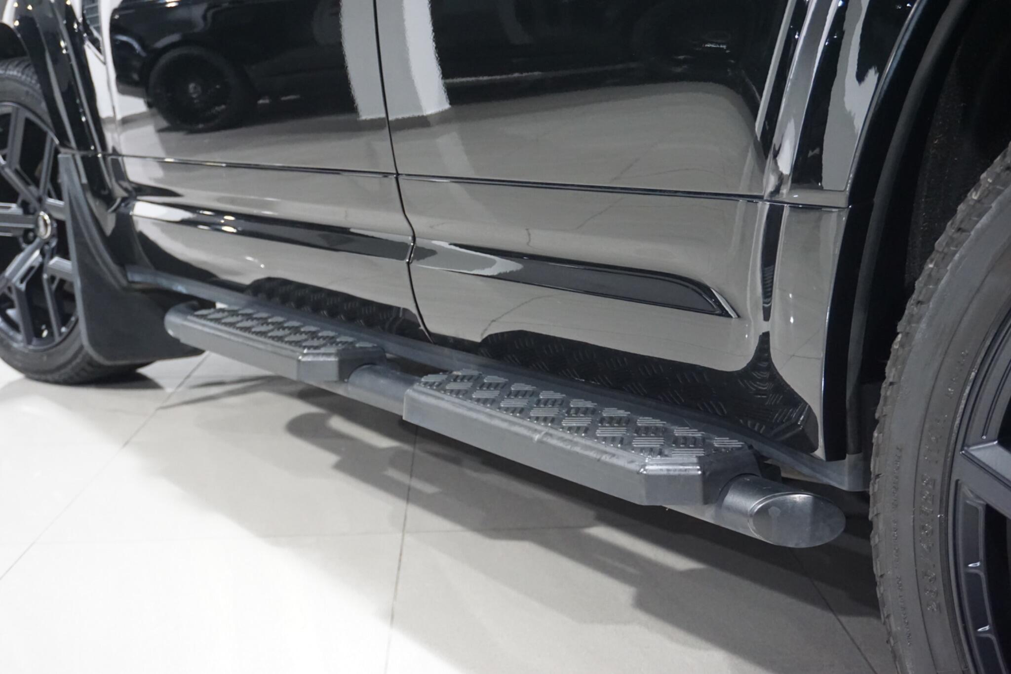 Land Rover Defender 110 3.0 P400 MHEV XS Edition SUV 5dr Petrol Auto 4WD Euro 6 (s/s) (400 ps)